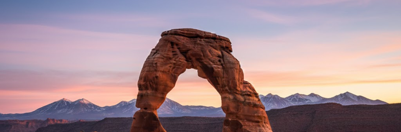 Delicate Arch in Moab: Iconic Sunset Hike + Your Tiny Home Basecamp